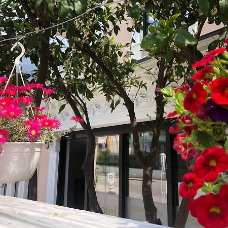 SR99 Hotel Tirana Eksteriør billede