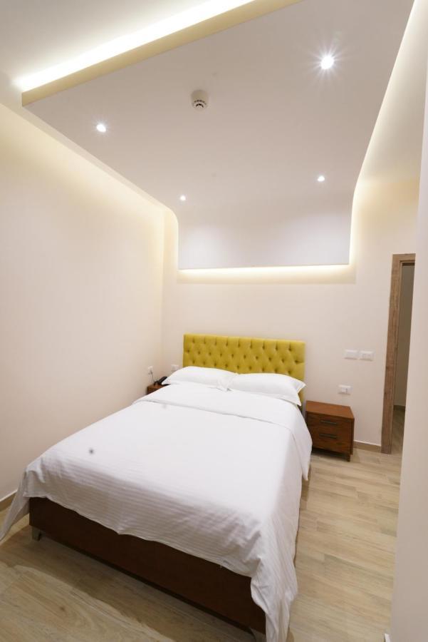 SR99 Hotel Tirana Eksteriør billede